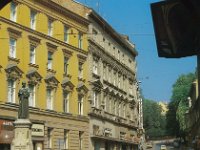 Mesnička ulica 1983. godine, spomenik A. K. Miošiću